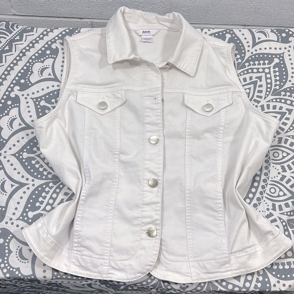 Alia petite white jeans vest​​​​​​​​​